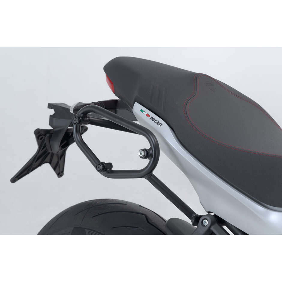 Porte-bagages latéral droit Slc noir SW-Motech HTA.22.885.11001