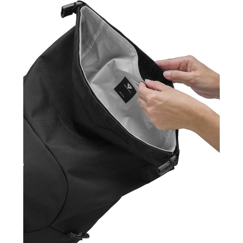 REV'IT Scour Motorradrucksack Schwarz
