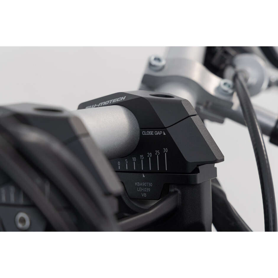 Riser Manubrio Inclinato Regolabile Per Nero Sw-Motech LEH.00.039.31000/B