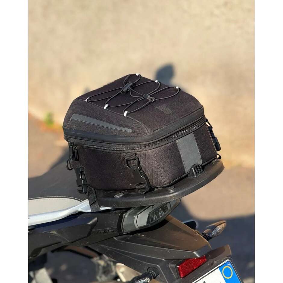Sacoche arrière de moto OJ SELLA PLUS noire