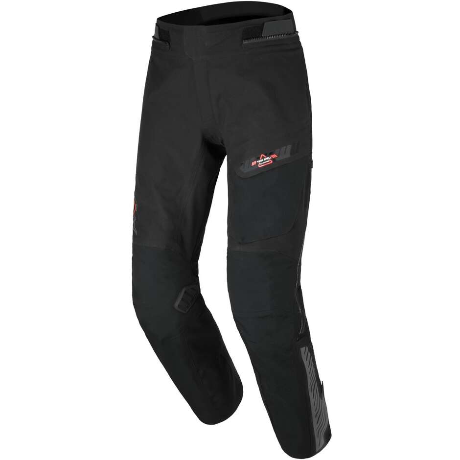 Schwarze Motorradhose „Macna Synchrone“ – gedehnt