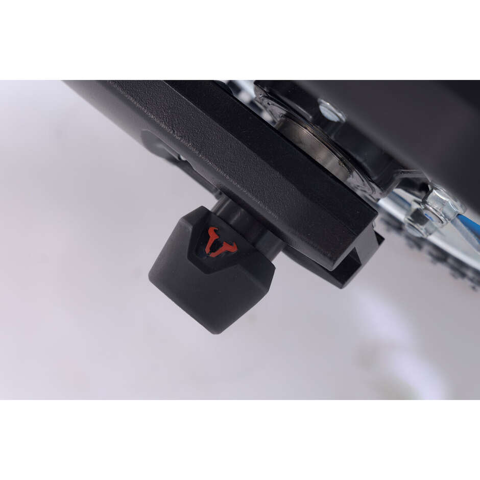 Schwarzes Hinterachsschutzkit STP.05.176.10600/B für Suzuki GSX-8S / GSX-8R (22-)