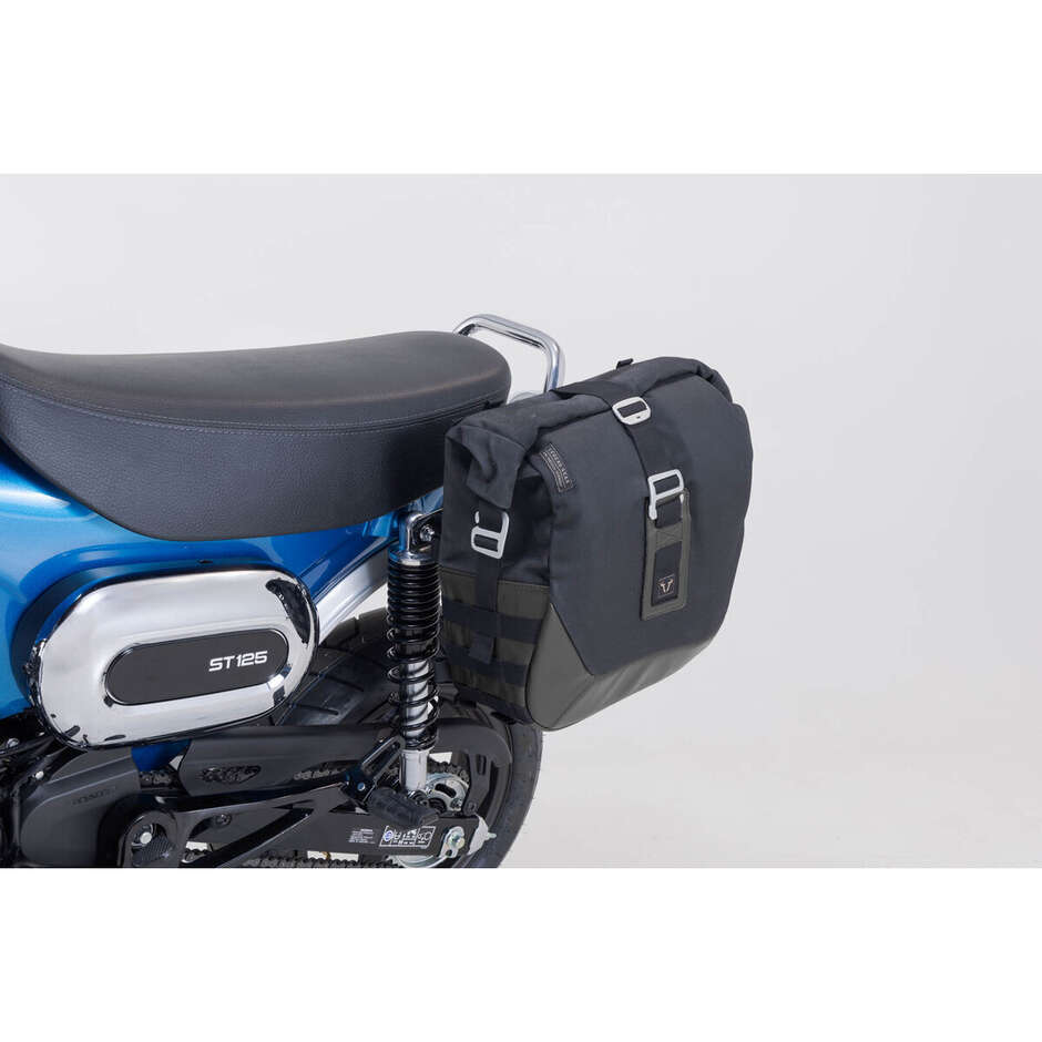 Set Borse Laterali LC Legend Gear Black Edition Sw-Motech BC.HTA.01.203.20100 per HONDA DAX 125 (2022 >)