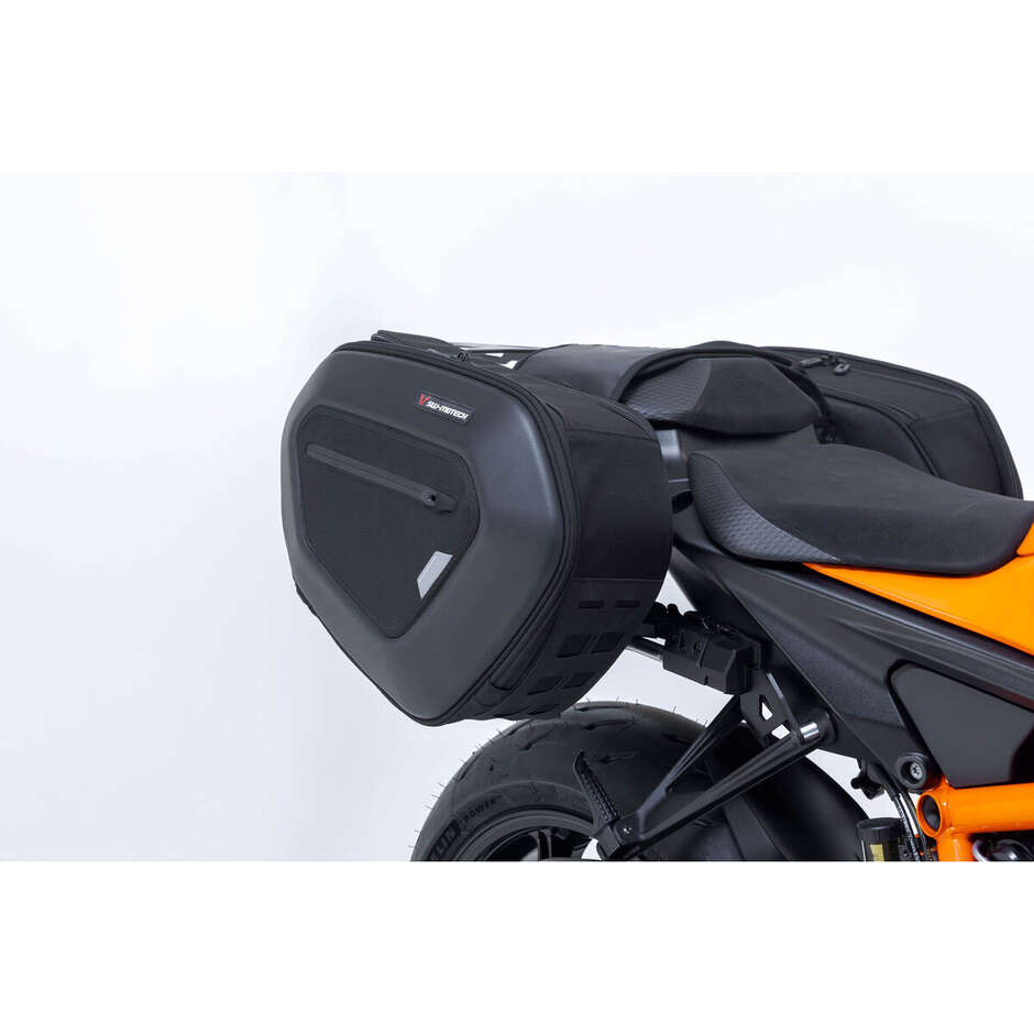 Set Borse Laterali PRO BLAZE H Sw-Motech BC.HTA.04.740.35500 per KTM 1290 / 1390 SUPER DUKE R / EVO