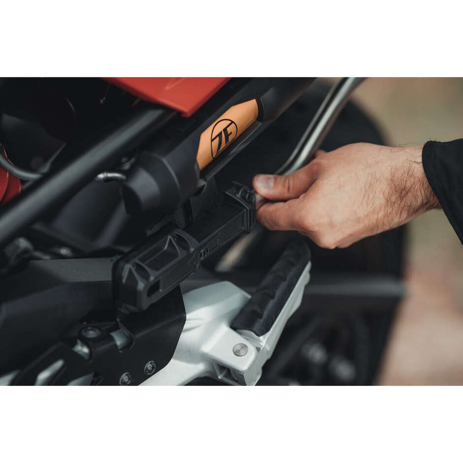PRO BLAZE H Sw-Motech Seitenkofferset BC.HTA.11.740.30601 für TRIUMPH STREET TRIPLE 675/R (2012 - 2016)