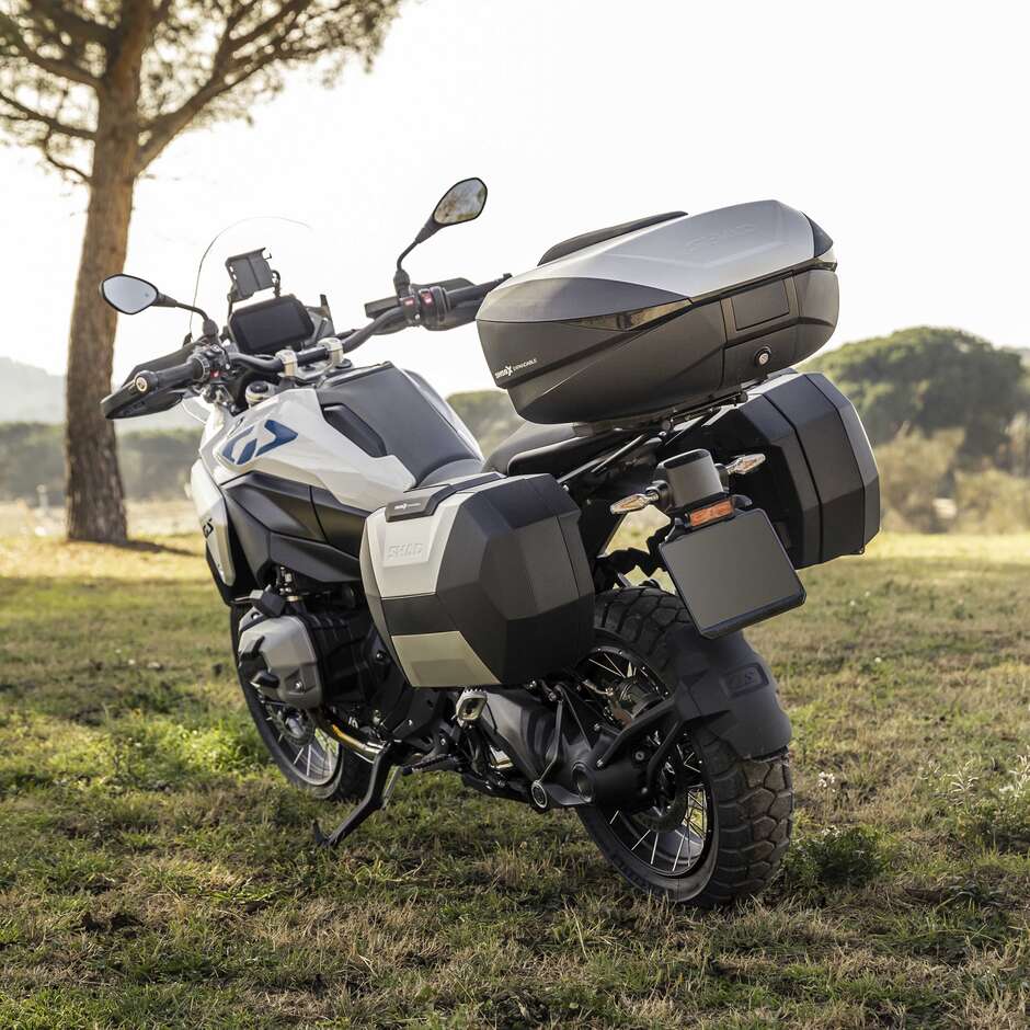 Shad SH38x erweiterbare Motorrad-Seitenkoffer Carbon-Abdeckung – 3P/4P-System