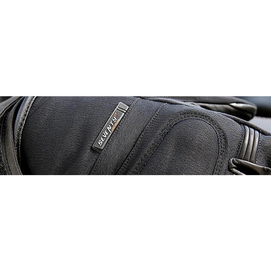 Soixante-dix gants techniques de moto d'hiver avec des protections approuvées noires de tissu C9