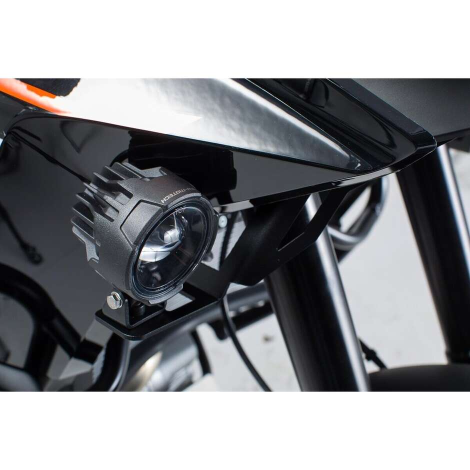Support de phare noir SW-Motech NSW.04.004.10201/B pour KTM 1050/1090 Advanced et 1190 Advanced/R