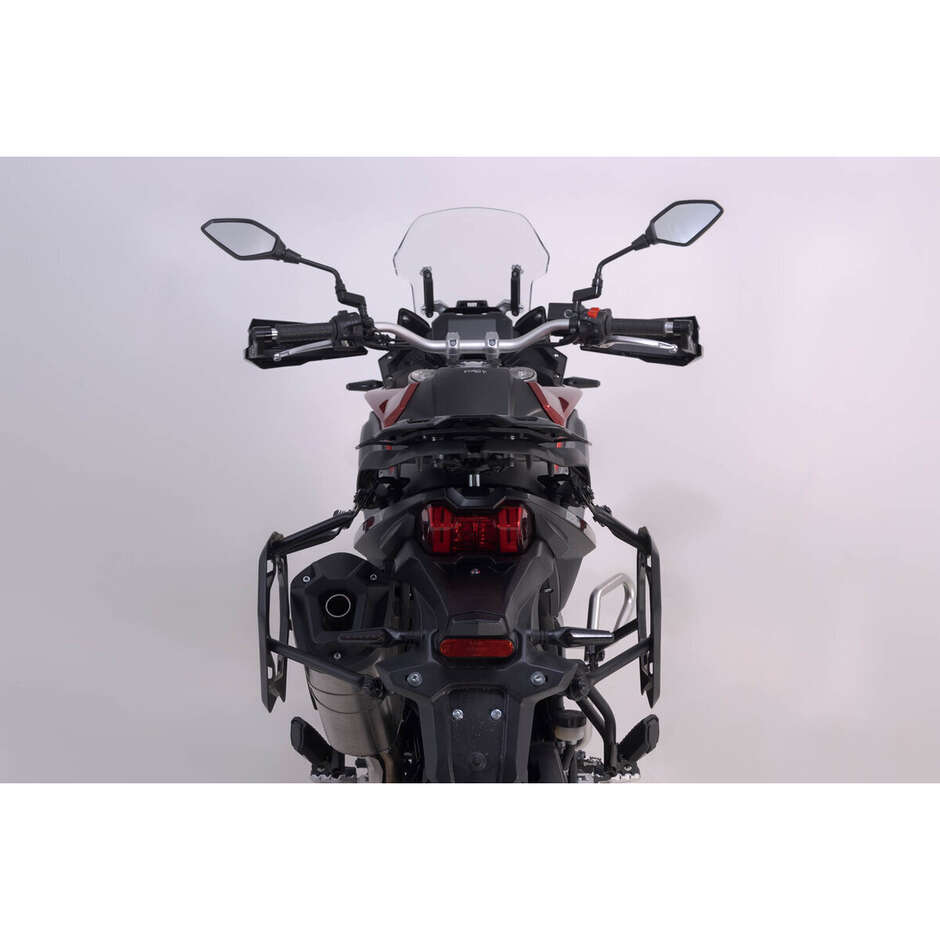 Support latéral PRO Sw-Motech KFT.02.049.30000/B pour VOGE 650 DSX (2022 >)