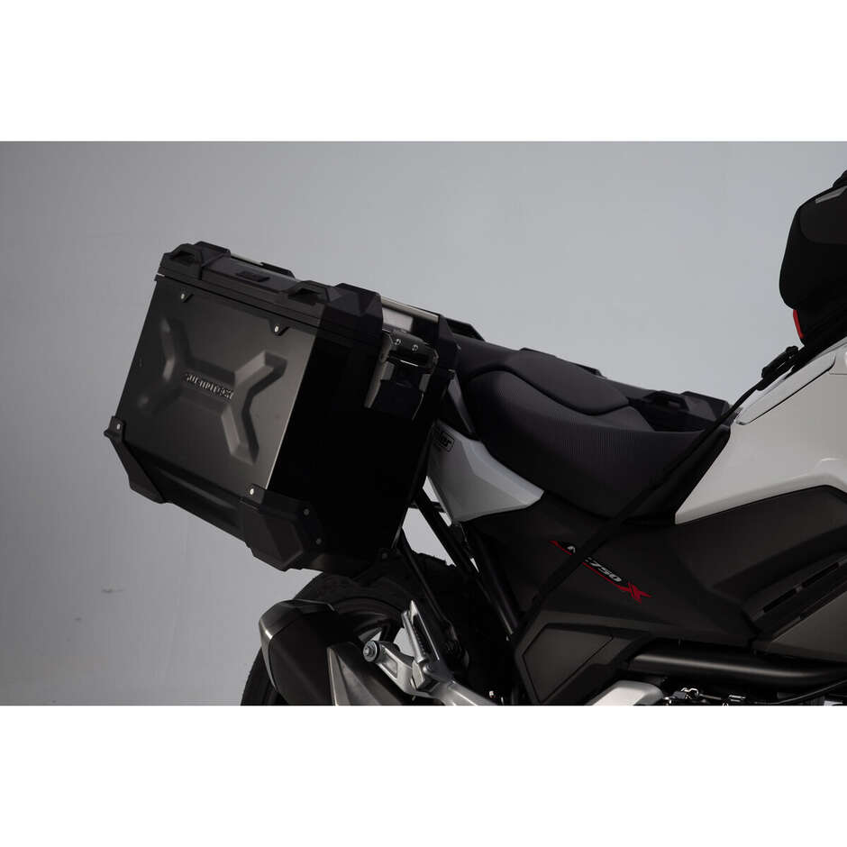 Support latéral Sw-Motech PRO KFT.01.699.30000/B pour HONDA NC750X / XD - NC750S / SD