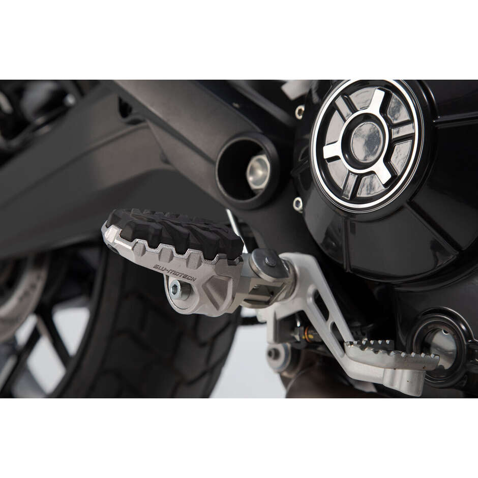 Sw-Motech Adjustable Footrest Kit FRS.22.112.10002 Ducati / Benelli TRK 502 X (2018-) Models