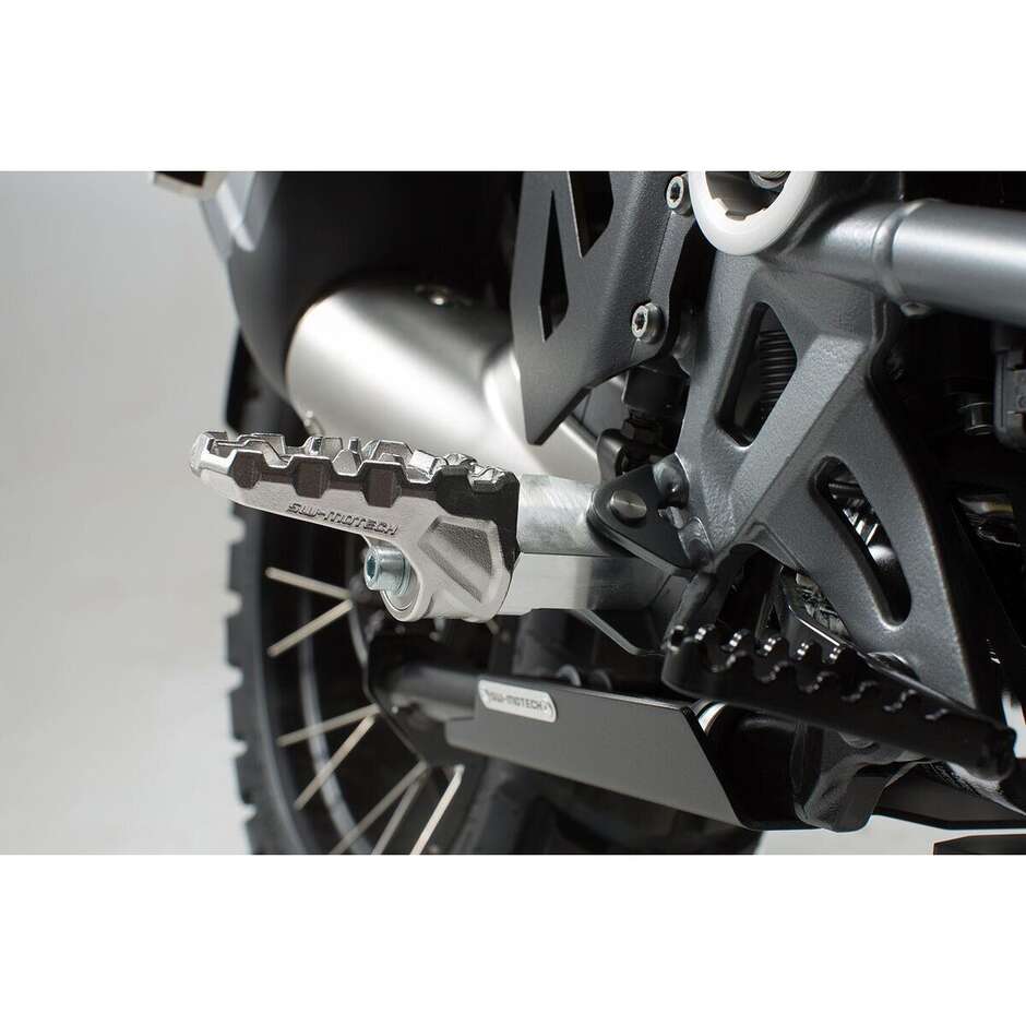 Sw-Motech EVO Adjustable Footrest Kit FRS.01.112.10303 Honda / Suzuki / KTM Models