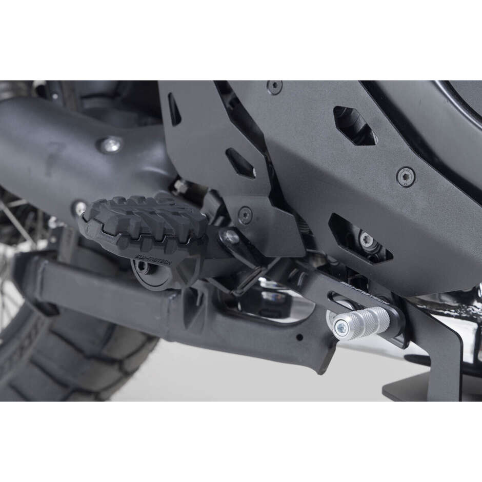 Sw-Motech FRS.05.112.10002/B Adjustable Footrest Kit Evo Black For Aprilia, BMW, Suzuki Models