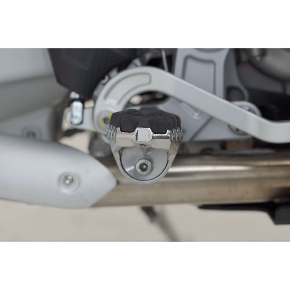 Sw-Motech FRS.13.112.10200 Evo Adjustable Footrest Kit Silver / Black
