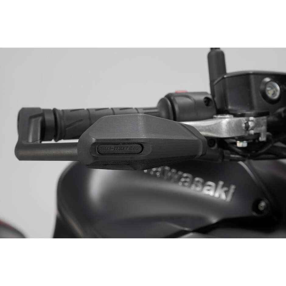 Sw-Motech LVG.08.868.11001/B Wind Deflector for KAWASAKI / YAMAHA MT-09 Models (2023 >)
